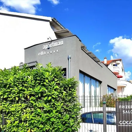 Διαμέρισμα Ella