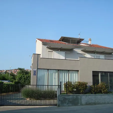 Διαμέρισμα Ella Σίμπενικ