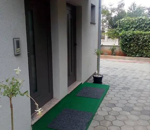 Apartament Ella Szybenik